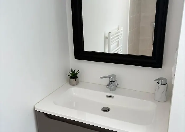 - Piscine & Jacuzzi *