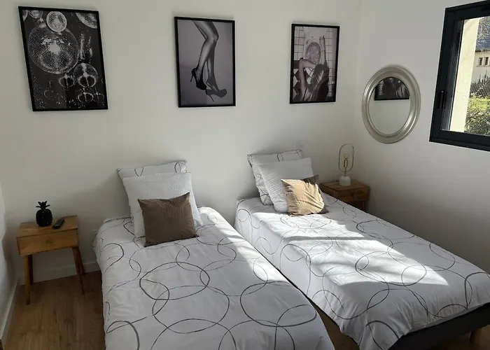 Villa - Piscine & Jacuzzi Flavin