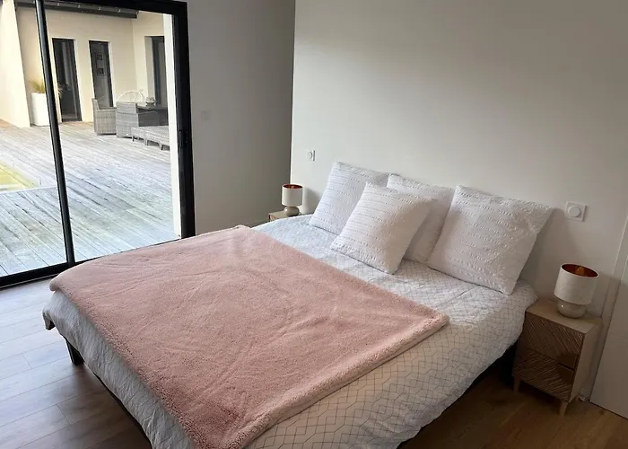 - Piscine & Jacuzzi *